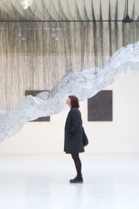 Exposition « Vide et Plein », Maison Bleu Studio. Détail de l'installation d'Onishi Yasuaka. Espace Commines, 2015