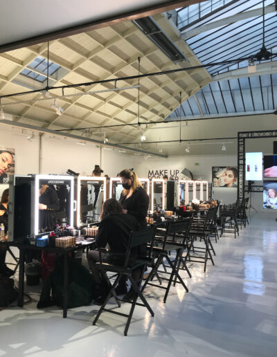 Make up for Ever, 2022. Espace Commines