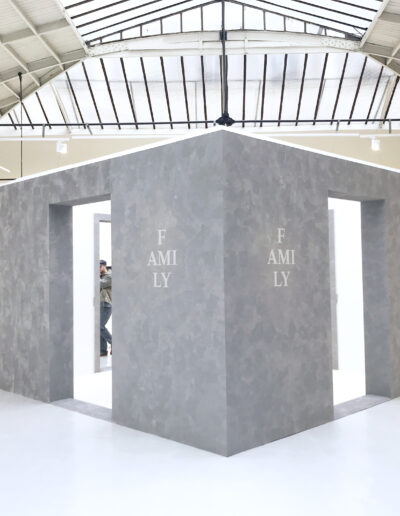 Exposition FAMILY - AMI PARIS, septembre 2022. Espace Commines