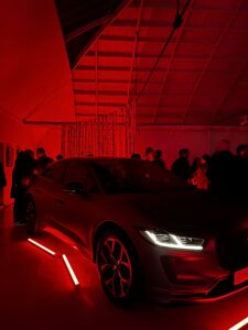 Jaguar meets Têtu - Creative Lab - Espace Commines
