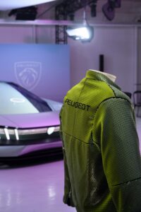 Scénographie Moma event pour Peugeot - Présentation concept-car Inception - Espace Commines