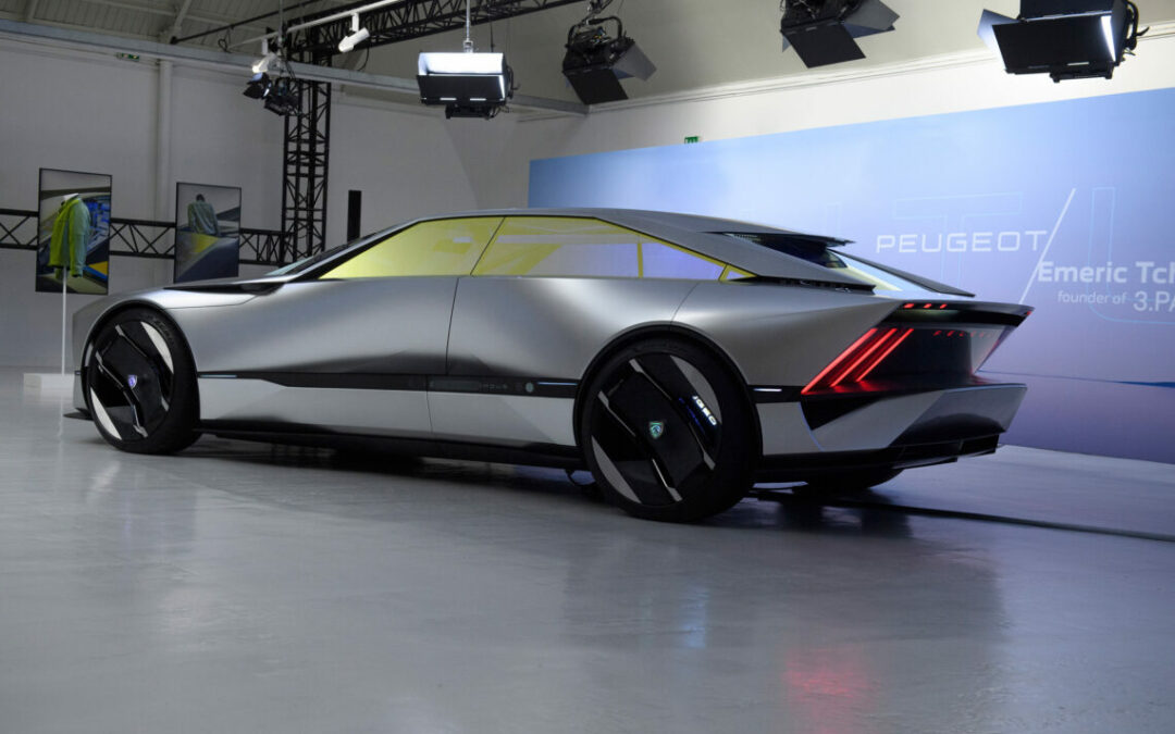 Scénographie Moma event pour Peugeot – Présentation concept-car Inception – Espace Commines
