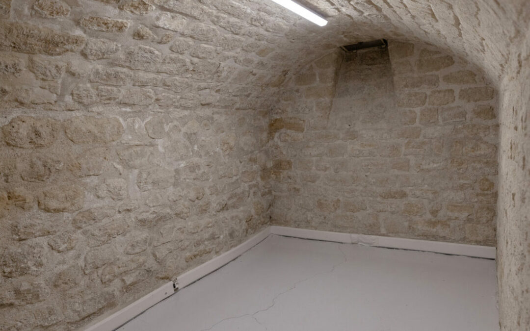 Espace Commines – Espace Exposition 3 sous-sol – Photo : Alice Lemarin