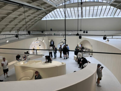 Pop-Up Asics Paris FW. Production Double-Dragon. Espace Commines 2025