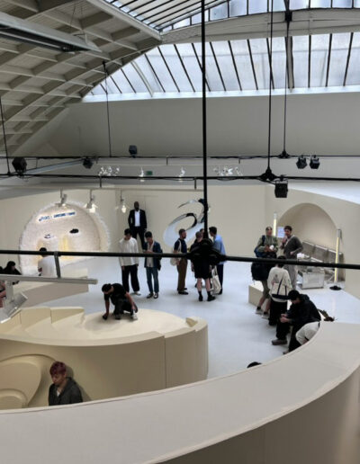 Pop-Up Asics Paris FW. Production Double-Dragon. Espace Commines 2025