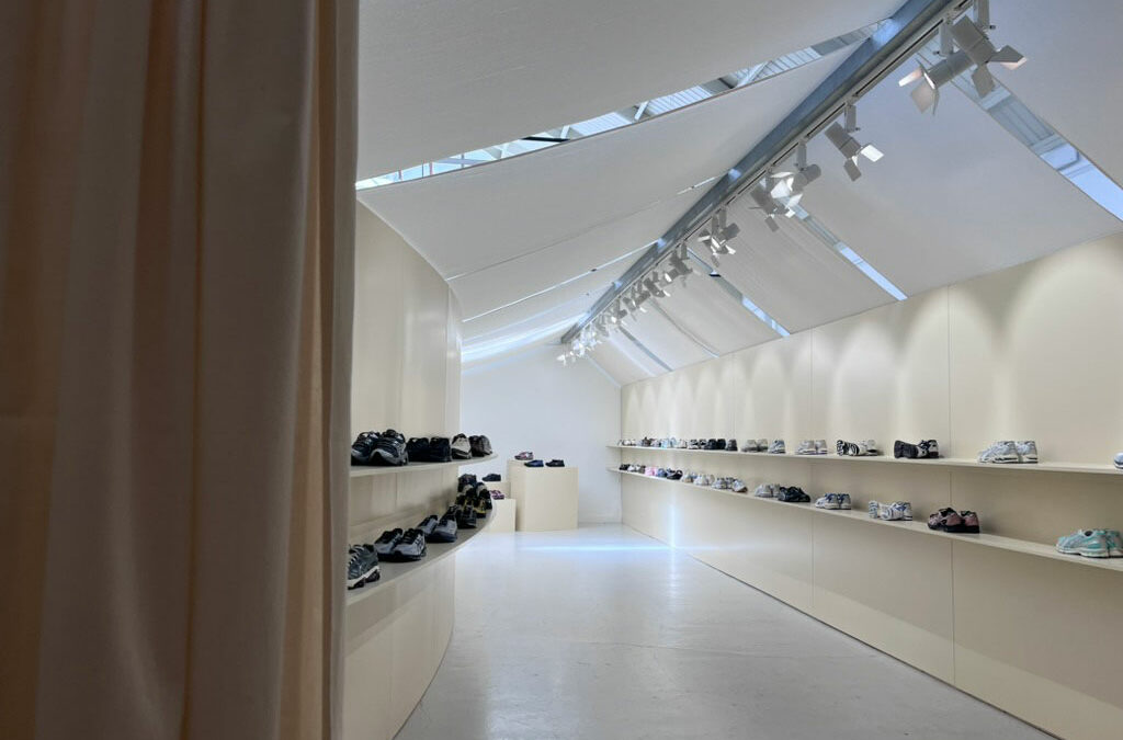 Pop-Up Asics Paris FW. Production Double-Dragon. Espace Commines 2025