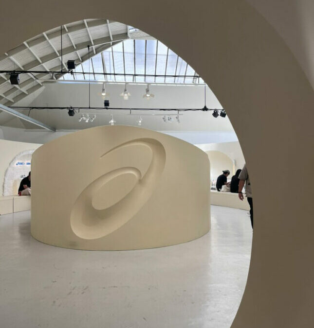 Pop-Up Asics Paris FW. Production Double-Dragon. Espace Commines 2025