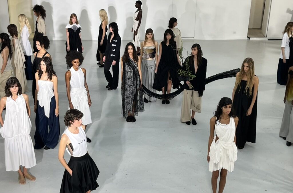 DÉFILÉ MOSSI. Espace Commines 2025